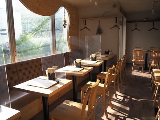 夜パフェ専門店 Parfaiteria beL 福岡