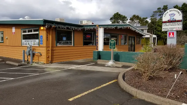 Fishing Rock Eatery & Lounge