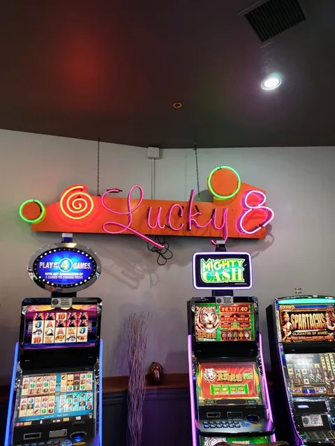 Lucky 8 Casino