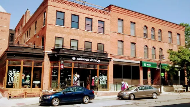 The Spring Street Market & Cafe