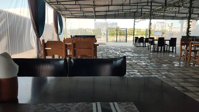 Pirosmani Restaurant