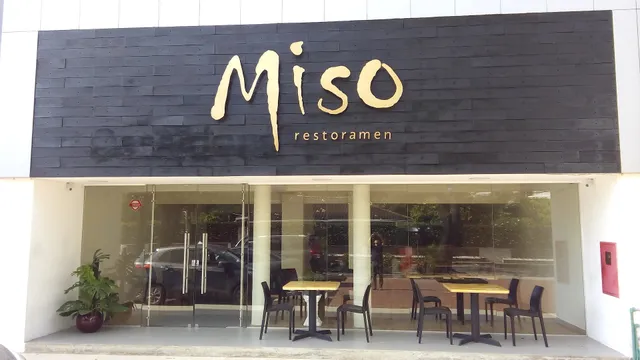MISO Restoramen av. Velarde.