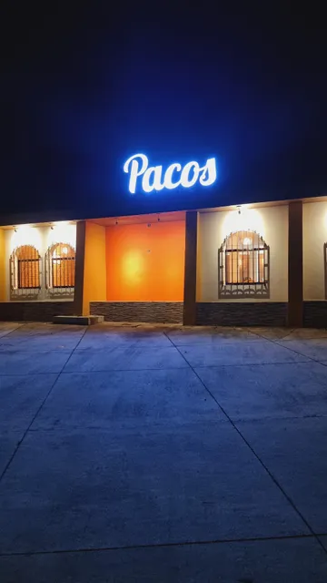 Pacos - Chicken, Sandwiches, Ribs