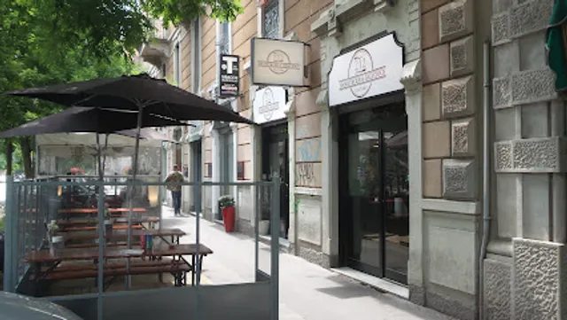 Hamerica's via Solari zona Tortona