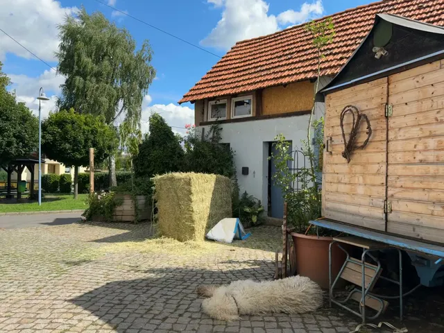 Heuhotel & Gästehaus Bauernhof Hortus Sandrine Hausbreitenbach
