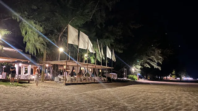 Barracuda restaurant Bar & Grill