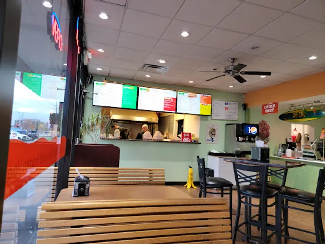 So-Cal Burgers, Wraps & Frozen Yogurt