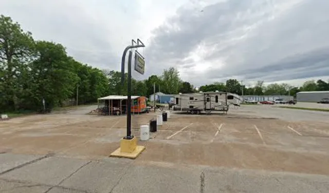 Rineyville Smokers LLC