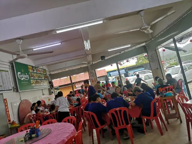 RESTORAN HO PING 和平海鲜饭店(三太子)