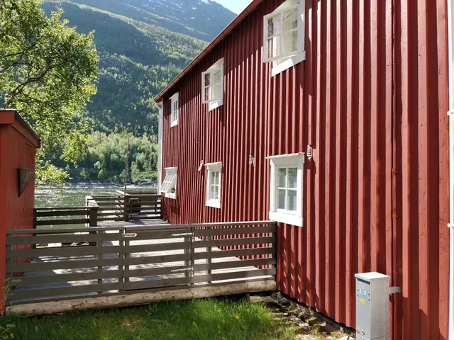 Sjøgata Riverside Rental