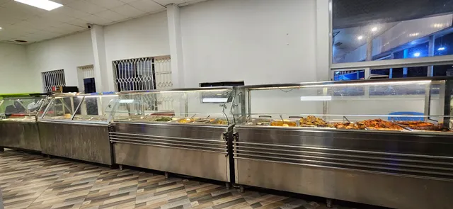 Hot fast food & Restaurant