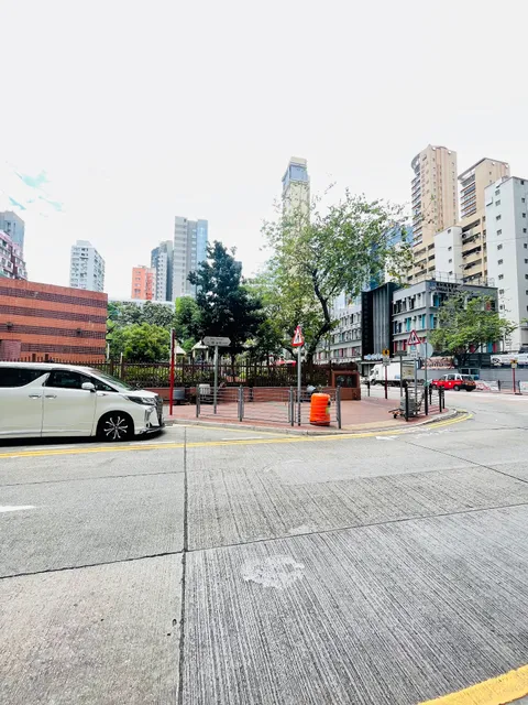 Sai Yee Street Garden Public Toilet