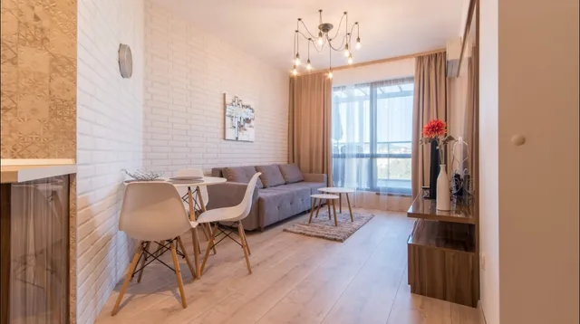 City Apartments Triumph