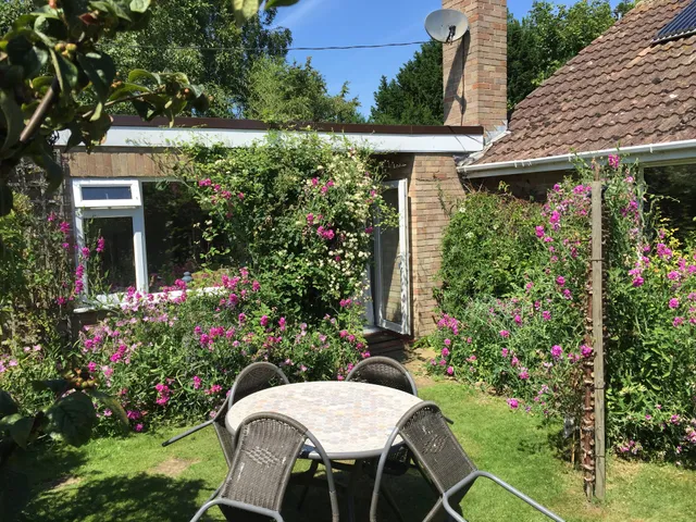 Little Glebe Holiday Home