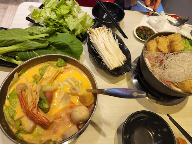 6owl door Hsinchu Jiangong Branch