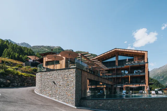 Grünwald Resort Sölden - Hotel mit Pool an der Skipiste