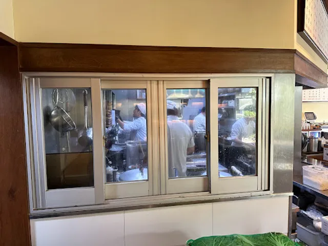 EomYongBaek Doejigukbap Jonggak