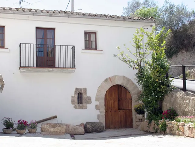 Can Pavet - La COVA de can pavet