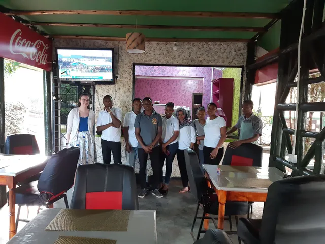 MAS' Restaurant , Bar & Cafe