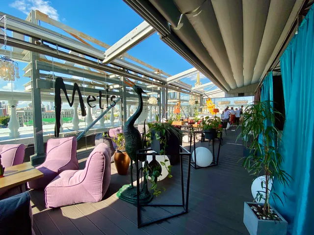 Metis гастробар