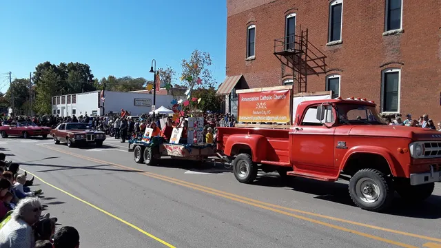 Maple Leaf Festival Committee