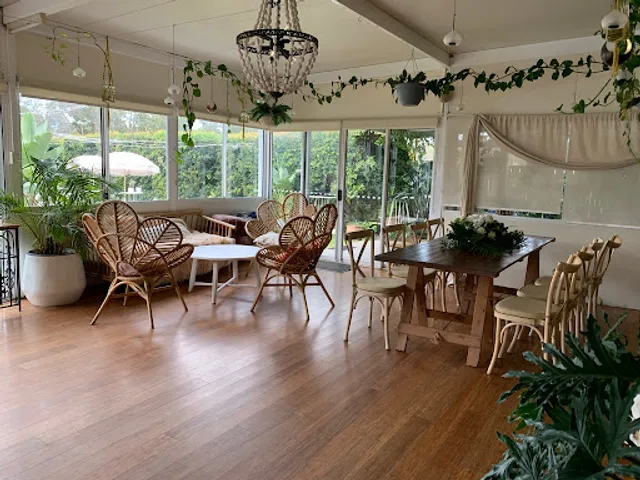 Oasis on Straddie - Cocktail bar, Traditional Mexican and Wood-fired Pizza