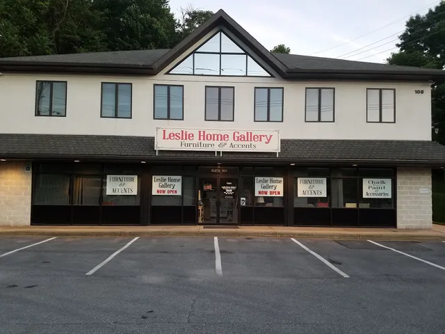 Leslie Home Gallery