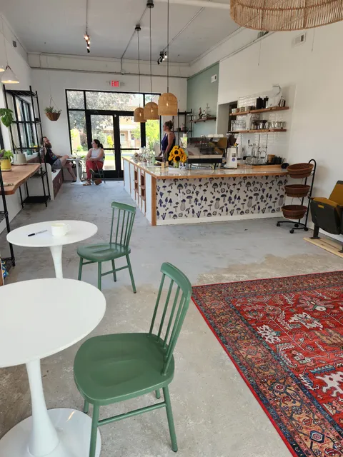 The Station Market & Cafe