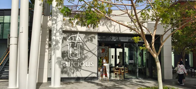 Tealicious Bubble Tea Cafe - Bluewaters