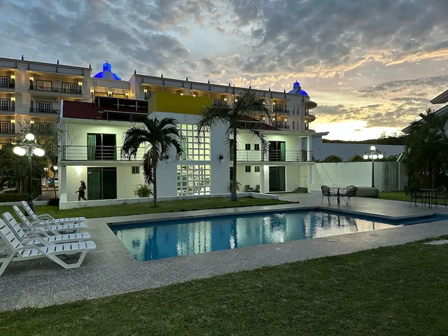 Hotel Suites Las Valkirias