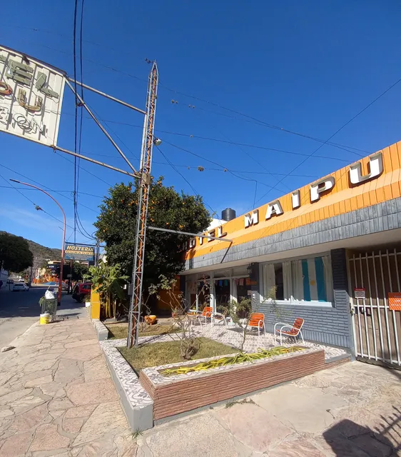Hotel Maipu