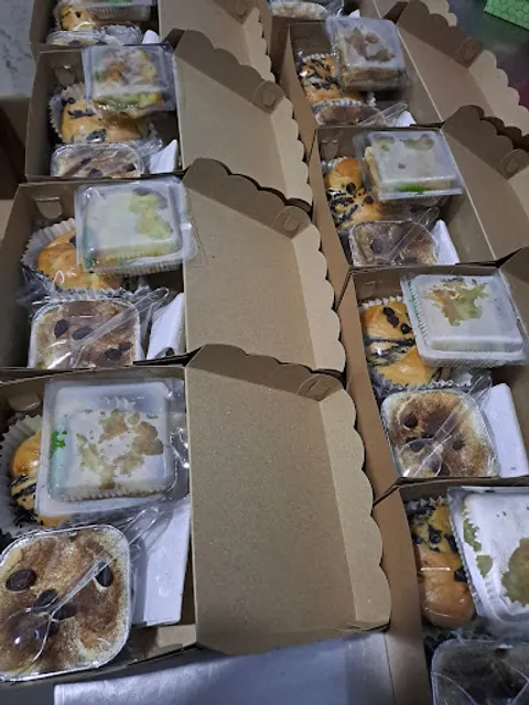 Rita Roti Snack box Cookies dan Catering
