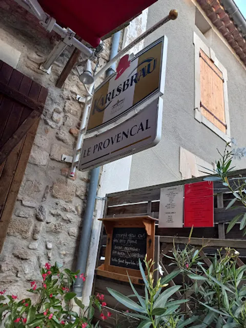 LE PROVENCAL 140 Avenue de la Rabasse 84600 Richerenches