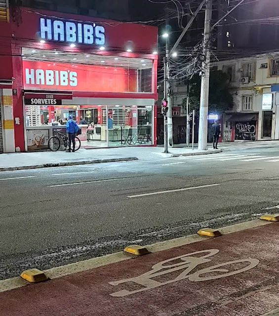Habib's - Domingos de Morais