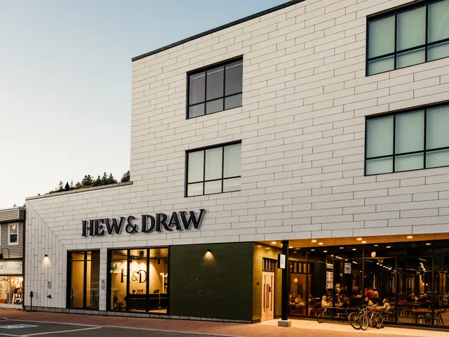 The Hew & Draw Hotel