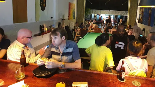 The Social - Breakfast, Pizza & Pub Food