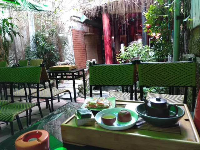 Hiên Trà Trường Xuân