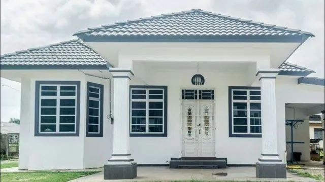 White Cottage Guest House