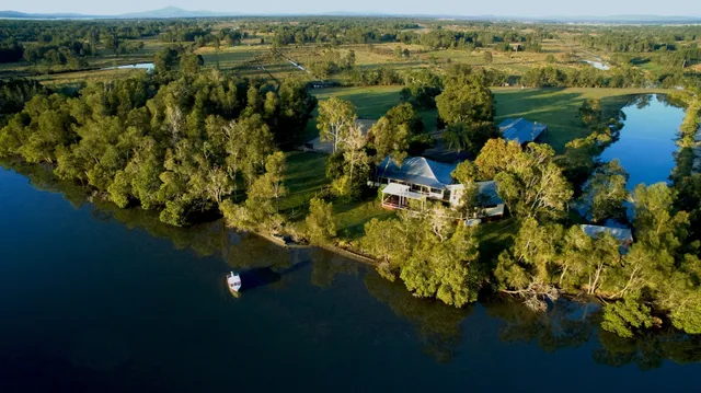 Riverside Ranch Retreat