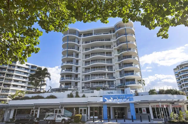 Silver Sea Resort On Sixth