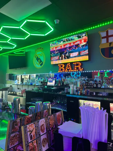 Mojito’s Bar and Grill