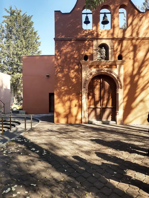 Parroquia San Juan Apostol y Evangelista