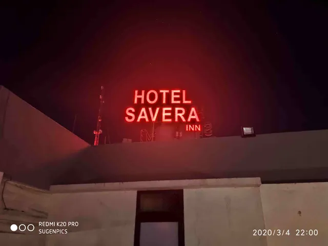 Hotel Savera Inn