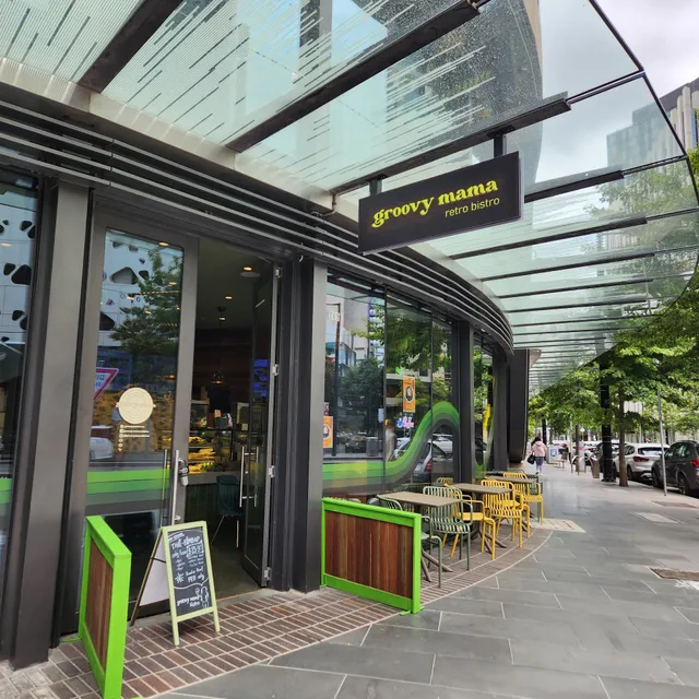 Groovy Mama Fusion Cafe