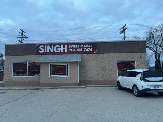 Singh Sweet Mahal