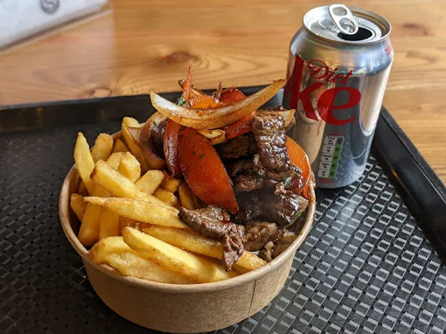 Taste Peru chesterfield