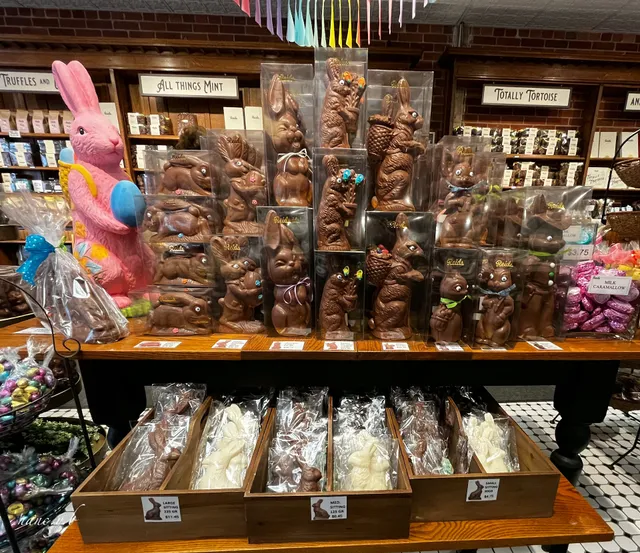 Reids Candy & Nut Shop