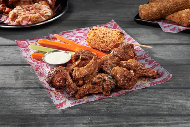 Las Alitas Tijuana Minarete