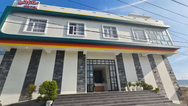 Hotel De'hills