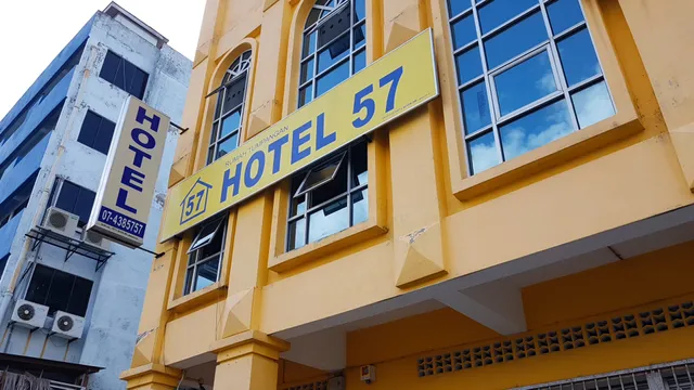 Hotel 57 Batu Pahat (Fifty Seven Inn)
